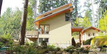 Nectar Yoga B&B On Bowen Island Horseshoe Bay Extérieur photo